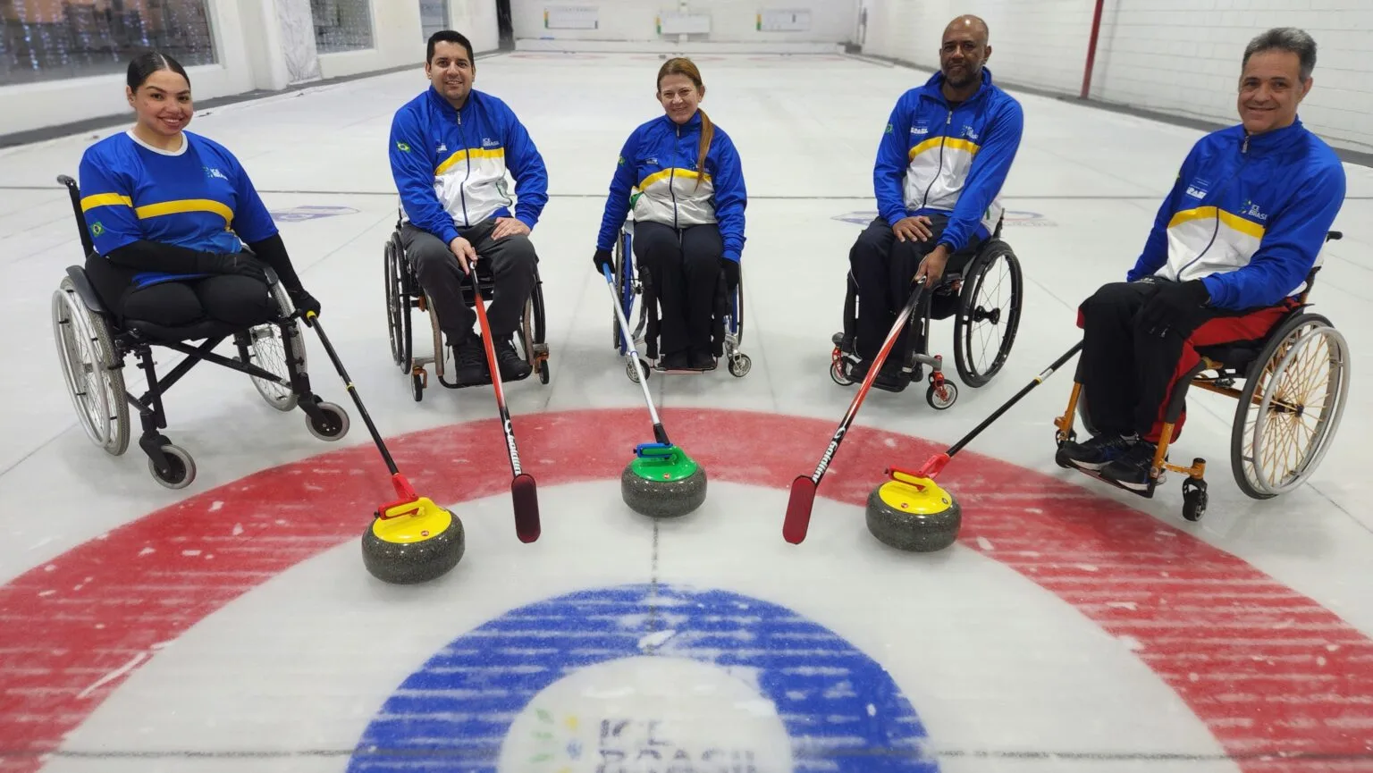 curling em cadeira de rodas